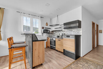 Prodej domu 111 m², Mladé Buky