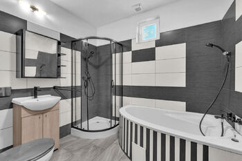Prodej domu 111 m², Mladé Buky
