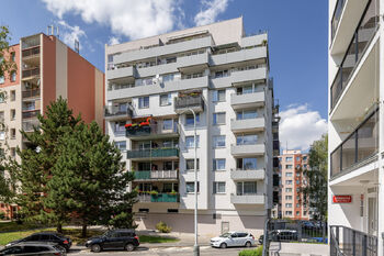 Prodej bytu 2+kk v osobním vlastnictví 42 m², Praha 10 - Hostivař
