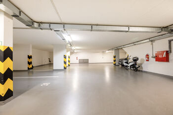 Prodej bytu 2+kk v osobním vlastnictví 42 m², Praha 10 - Hostivař