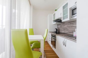 Prodej bytu 1+kk v osobním vlastnictví 38 m², Praha 3 - Žižkov