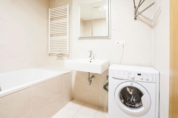 Prodej bytu 1+kk v osobním vlastnictví 38 m², Praha 3 - Žižkov