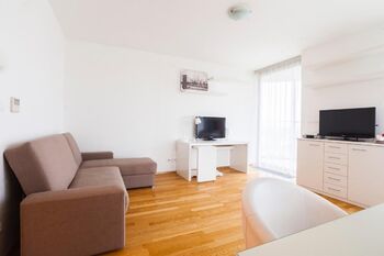 Prodej bytu 1+kk v osobním vlastnictví 38 m², Praha 3 - Žižkov