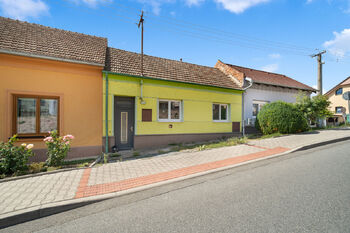 Prodej domu 68 m², Letonice