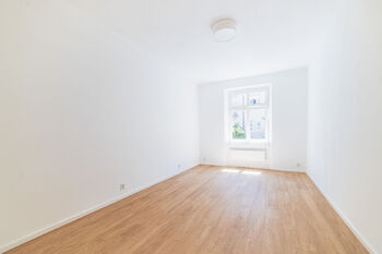 Prodej bytu 3+kk v osobním vlastnictví 83 m², Praha 3 - Žižkov