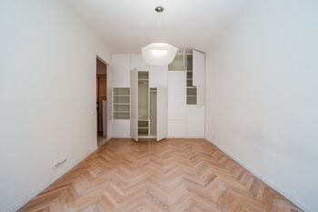 Prodej bytu 3+kk v osobním vlastnictví 83 m², Praha 3 - Žižkov