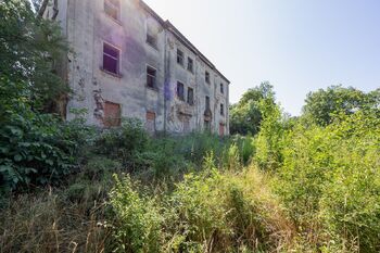 Prodej historického objektu 990 m², Zdiby