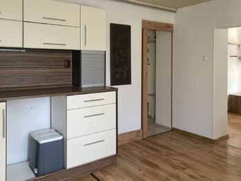 Pronájem bytu 2+1 v osobním vlastnictví 49 m², Chomutov