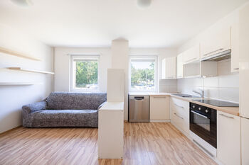 Prodej bytu 3+kk v osobním vlastnictví 45 m², Unhošť