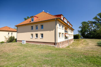Prodej bytu 3+kk v osobním vlastnictví 45 m², Unhošť