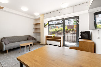 Prodej kancelářských prostor 28 m², Praha 10 - Uhříněves