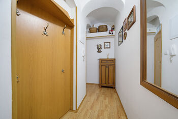 Prodej bytu 1+1 v osobním vlastnictví 37 m², Karlovy Vary