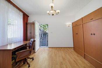 Prodej bytu 1+1 v osobním vlastnictví 37 m², Karlovy Vary