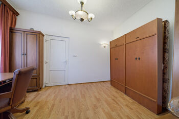 Prodej bytu 1+1 v osobním vlastnictví 37 m², Karlovy Vary
