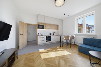 Prodej bytu 2+kk v osobním vlastnictví 47 m², Karlovy Vary