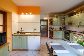 Prodej domu 210 m², Černovice