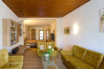 Prodej domu 210 m², Černovice