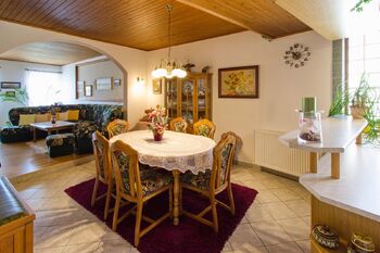 Prodej domu 210 m², Černovice