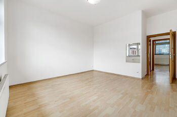 pokoj - Prodej bytu 4+kk v osobním vlastnictví 116 m², Praha 9 - Libeň
