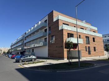 Pronájem garážového stání 2382 m², Olomouc