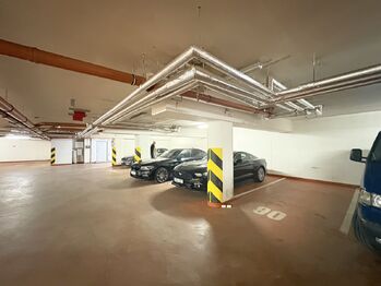 Parkovací stání - Pronájem bytu 3+kk v osobním vlastnictví 65 m², Praha 4 - Hodkovičky