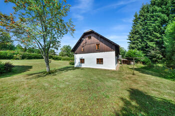 jižní pohled - Prodej chaty / chalupy 200 m², Vikantice