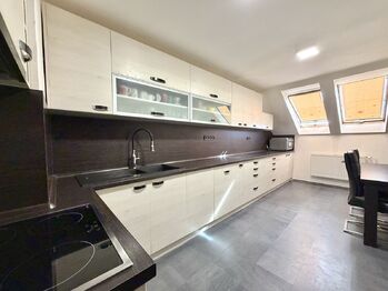 Prodej domu 466 m², Chomutov