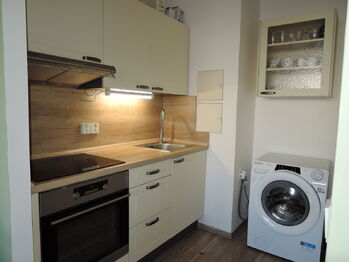 Pronájem bytu 1+kk v osobním vlastnictví 38 m², Kladno