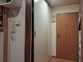 Prodej bytu 4+kk v osobním vlastnictví 75 m², Praha 8 - Troja