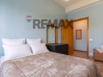 Prodej bytu 3+1 v osobním vlastnictví 90 m², Tollo