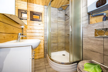 Koupelna - Prodej pozemku 36170 m², Dřetovice