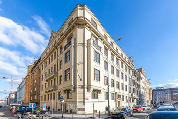 Prodej bytu 4+1 v osobním vlastnictví 149 m², Praha 7 - Holešovice