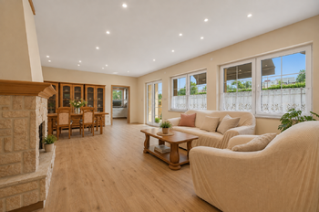 Prodej domu 344 m², Dolní Lhota