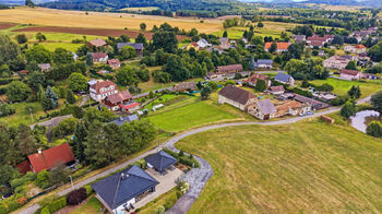 Prodej pozemku 1477 m², Brniště