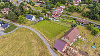 Prodej pozemku 1477 m², Brniště