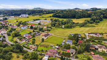 Prodej pozemku 1477 m², Brniště
