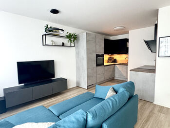 Pronájem bytu 3+kk v osobním vlastnictví 70 m², Praha 8 - Libeň