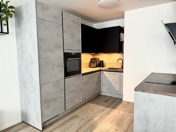 Pronájem bytu 3+kk v osobním vlastnictví 70 m², Praha 8 - Libeň
