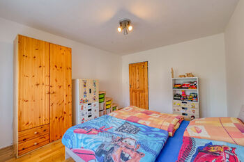 Prodej domu 323 m², Bochov