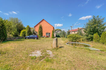 Prodej domu 323 m², Bochov