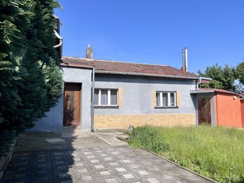 Pronájem domu 60 m², Hostivice