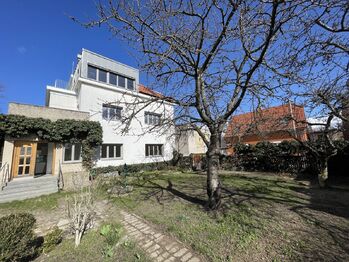 Pronájem bytu 3+kk v osobním vlastnictví 73 m², Hostivice