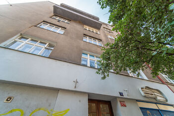 Prodej bytu 1+1 v družstevním vlastnictví 30 m², Praha 7 - Holešovice