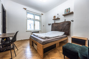 Prodej bytu 1+1 v družstevním vlastnictví 30 m², Praha 7 - Holešovice