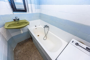 Prodej bytu 1+1 v družstevním vlastnictví 30 m², Praha 7 - Holešovice