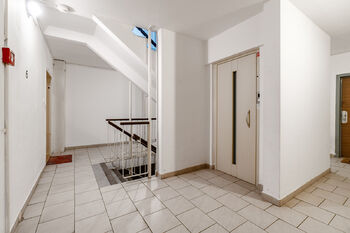 Pronájem bytu 2+kk v osobním vlastnictví 42 m², Praha 6 - Řepy