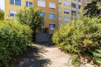 Pronájem bytu 2+kk v osobním vlastnictví 42 m², Praha 6 - Řepy