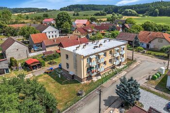 Prodej bytu 3+1 v osobním vlastnictví 78 m², Lužany