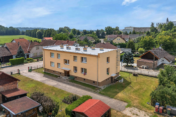 Prodej bytu 3+1 v osobním vlastnictví 78 m², Lužany