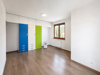 Pronájem bytu 3+1 v osobním vlastnictví 101 m², Praha 8 - Libeň